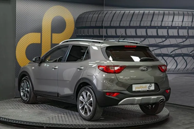 								Kia Stonic full									