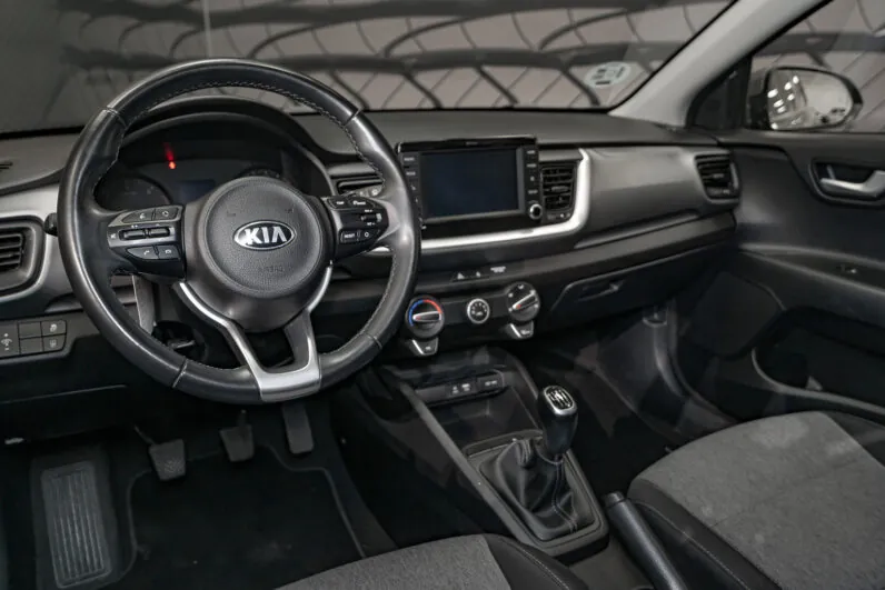 								Kia Stonic full									