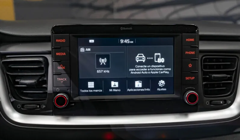 								Kia Stonic full									
