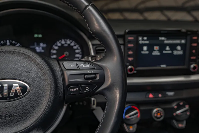 								Kia Stonic full									