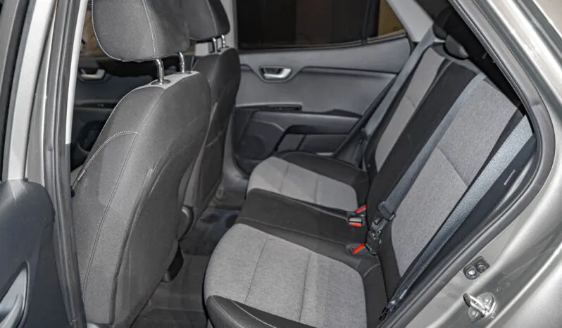 								Kia Stonic full									