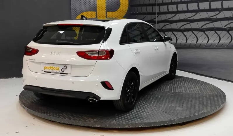 								Kia Ceed full									