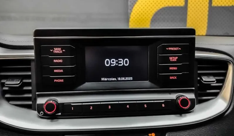 								Kia Ceed full									