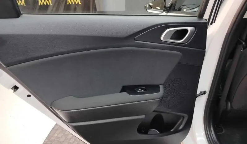 								Kia Ceed full									