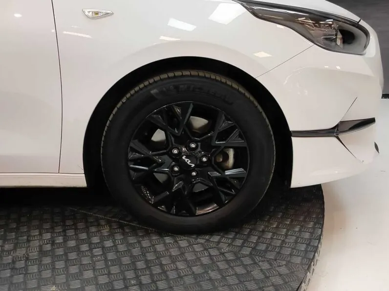 								Kia Ceed full									