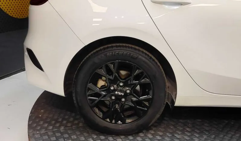 								Kia Ceed full									