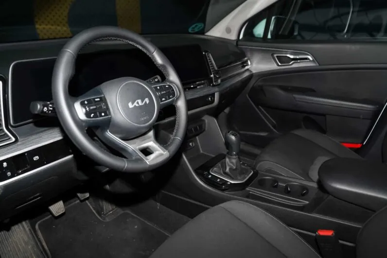 								Kia Sportage full									