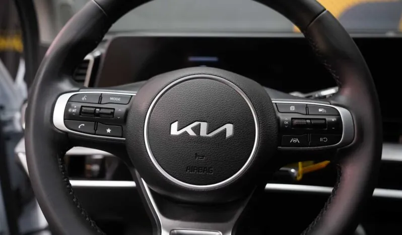 								Kia Sportage full									