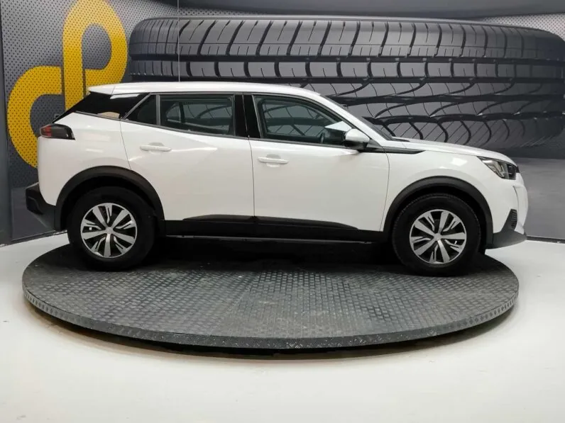 								Peugeot 2008 full									
