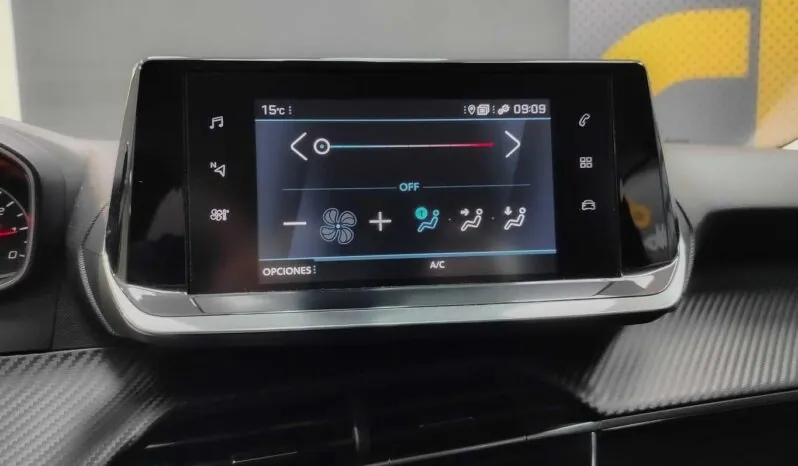 								Peugeot 2008 full									