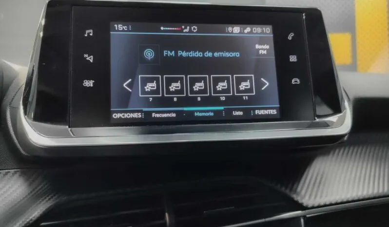 								Peugeot 2008 full									