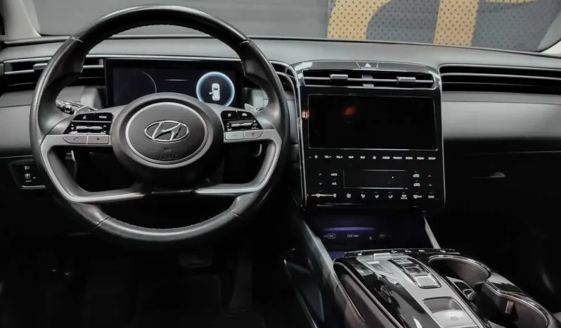 								Hyundai Tucson full									