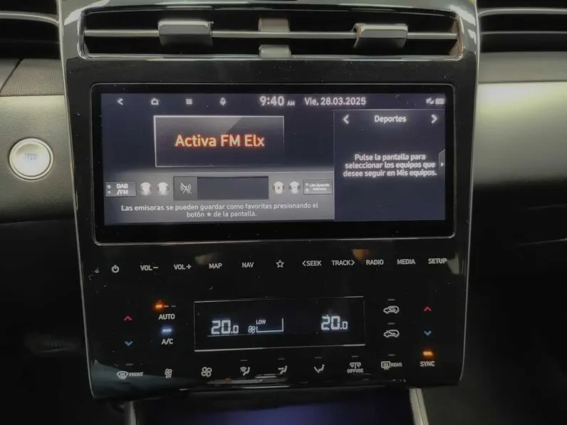 								Hyundai Tucson full									