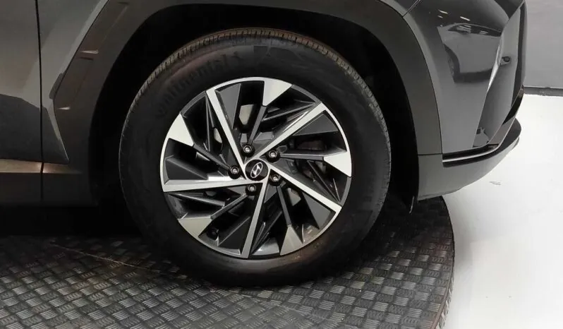 								Hyundai Tucson full									