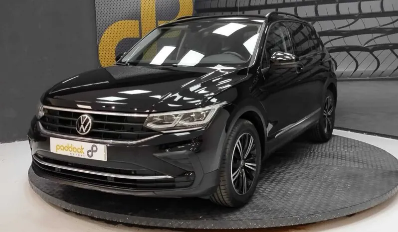 								Volkswagen Tiguan full									