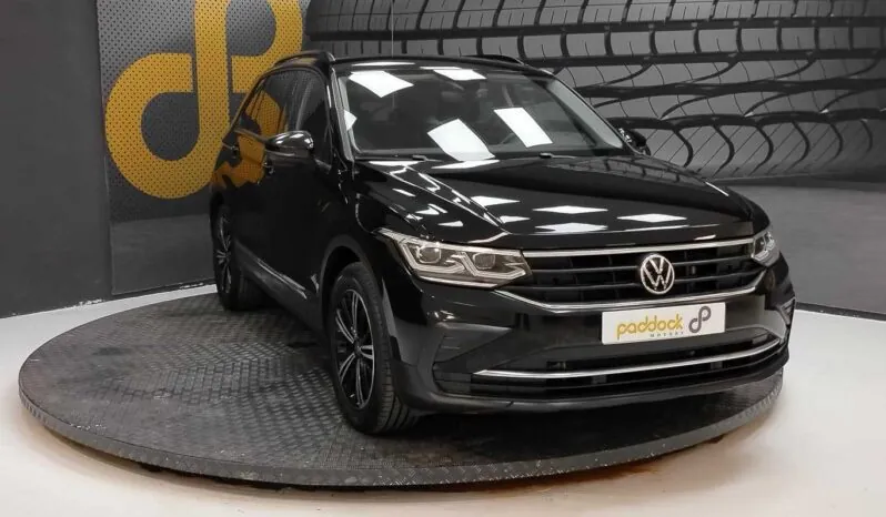 								Volkswagen Tiguan full									