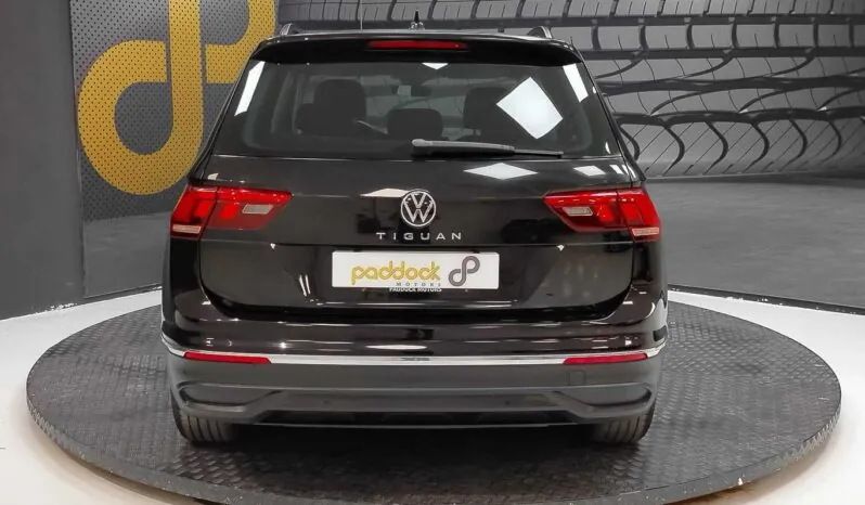 								Volkswagen Tiguan full									