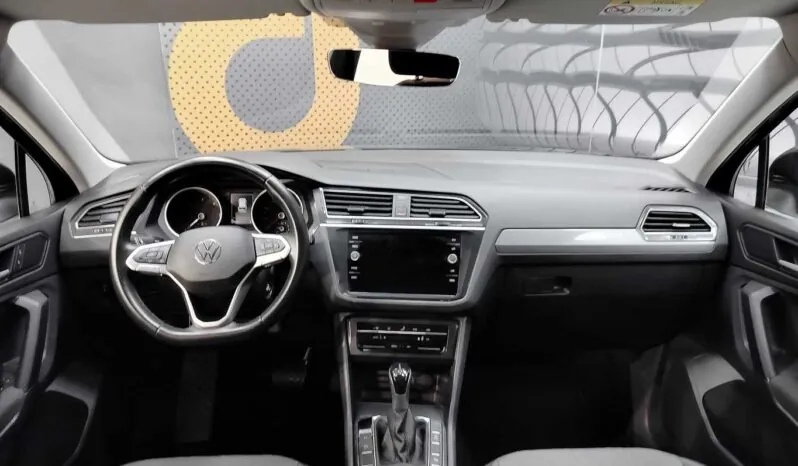 								Volkswagen Tiguan full									