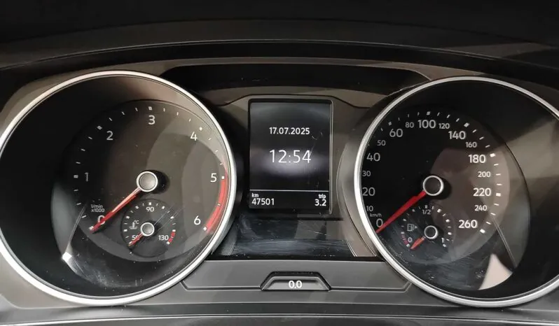 								Volkswagen Tiguan full									