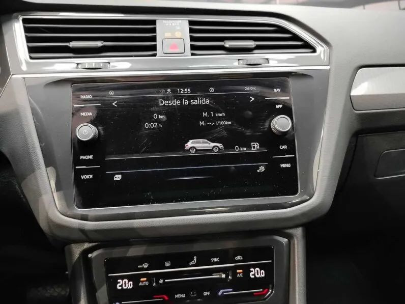 								Volkswagen Tiguan full									