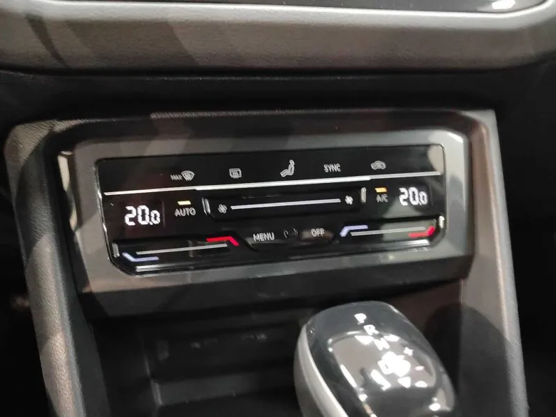 								Volkswagen Tiguan full									