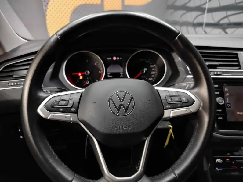 								Volkswagen Tiguan full									