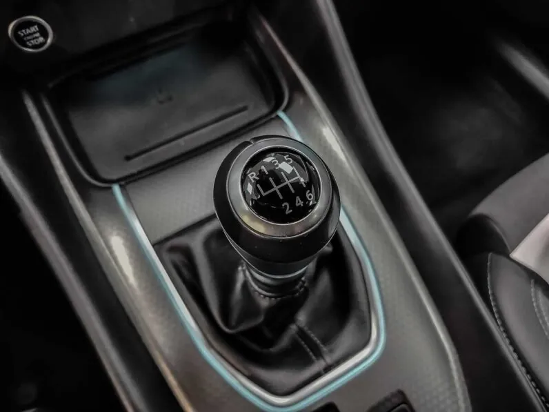 								Nissan Qashqai full									