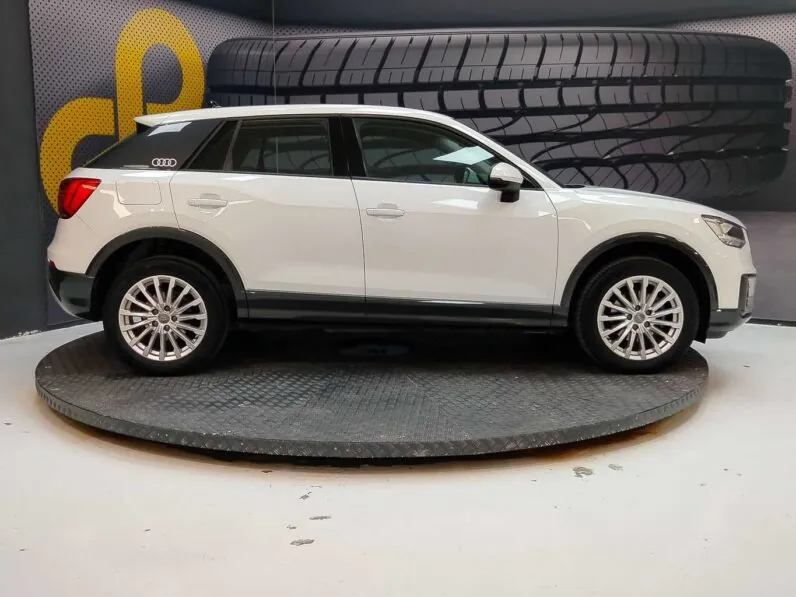 								Audi Q2 full									