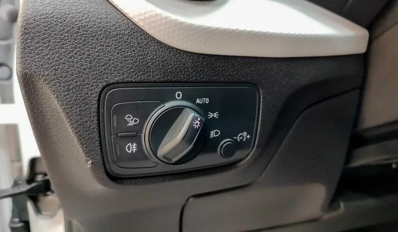 								Audi Q2 full									