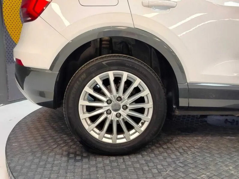 								Audi Q2 full									