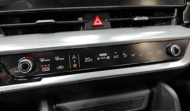 								Kia Sportage full									