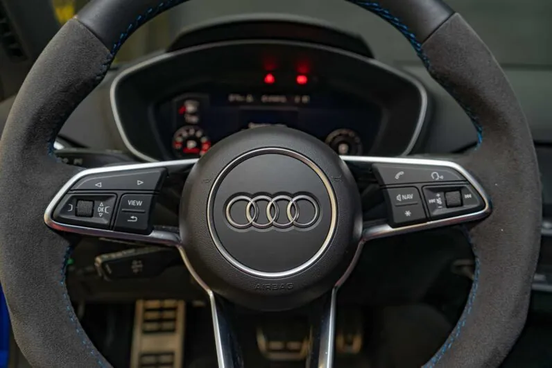 								Audi TT full									