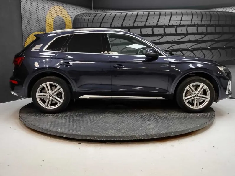 								Audi Q5 full									
