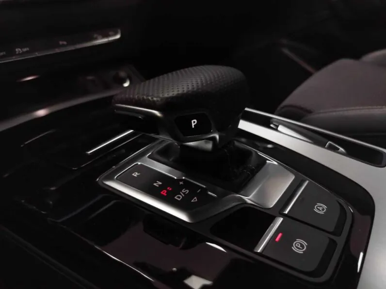 								Audi Q5 full									