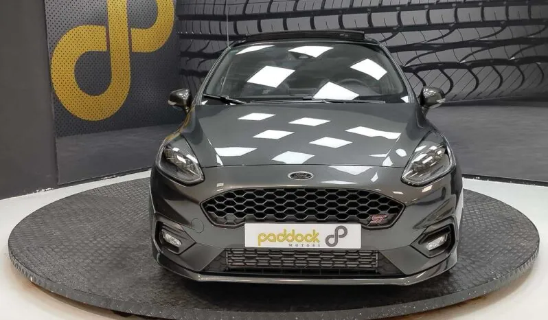 								Ford Fiesta full									
