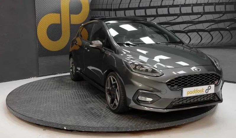 								Ford Fiesta full									