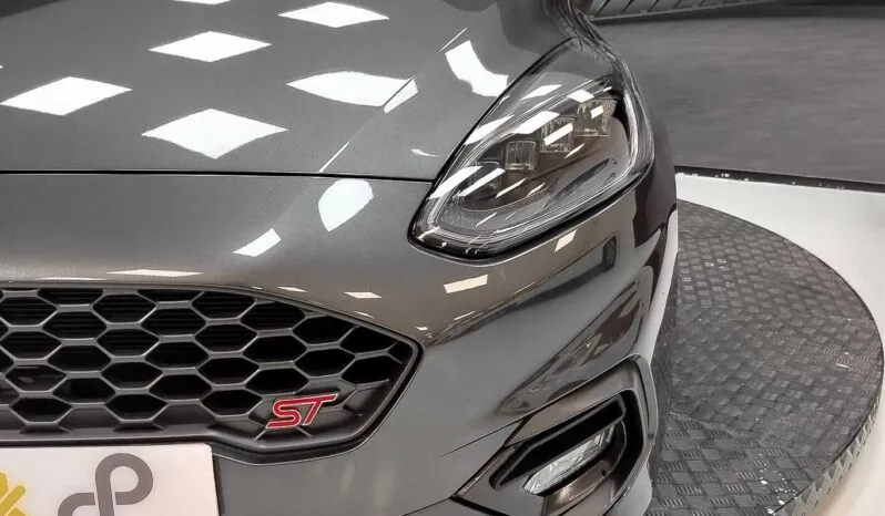 								Ford Fiesta full									