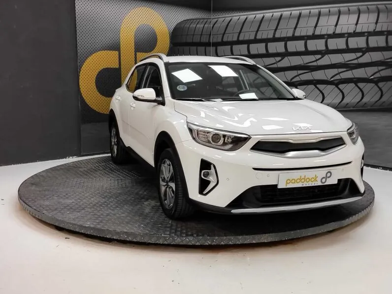 								Kia Stonic full									
