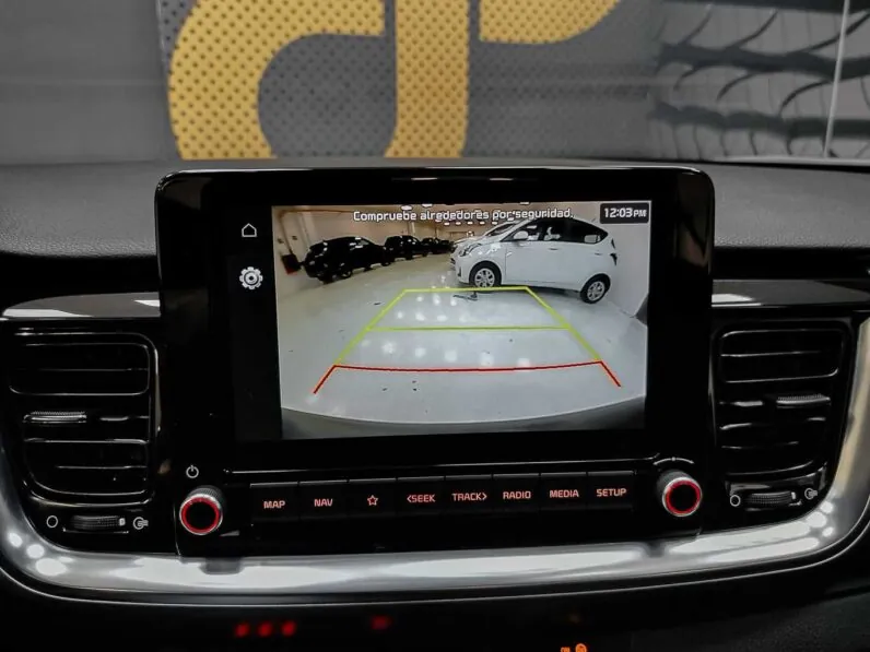 								Kia Stonic full									