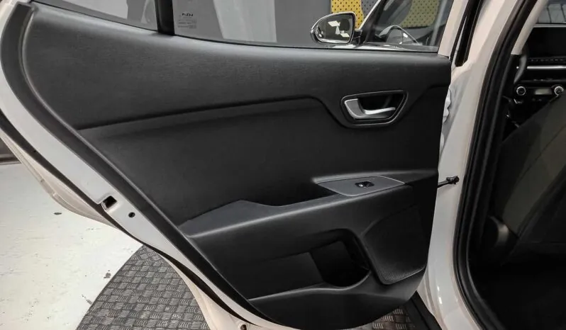 								Kia Stonic full									