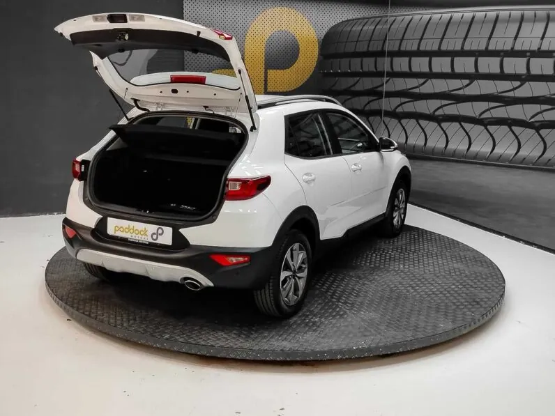 								Kia Stonic full									