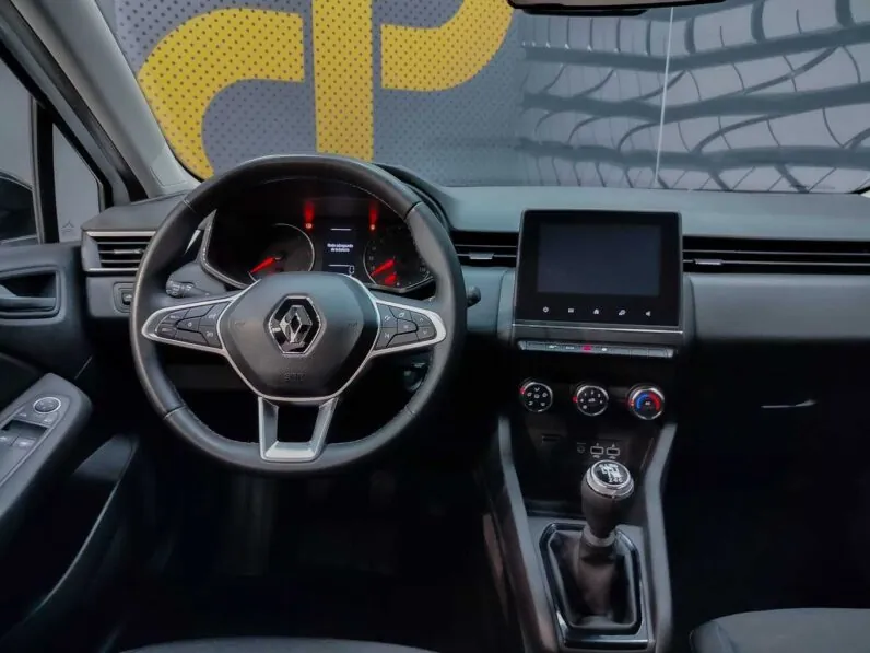 								Renault Clio full									