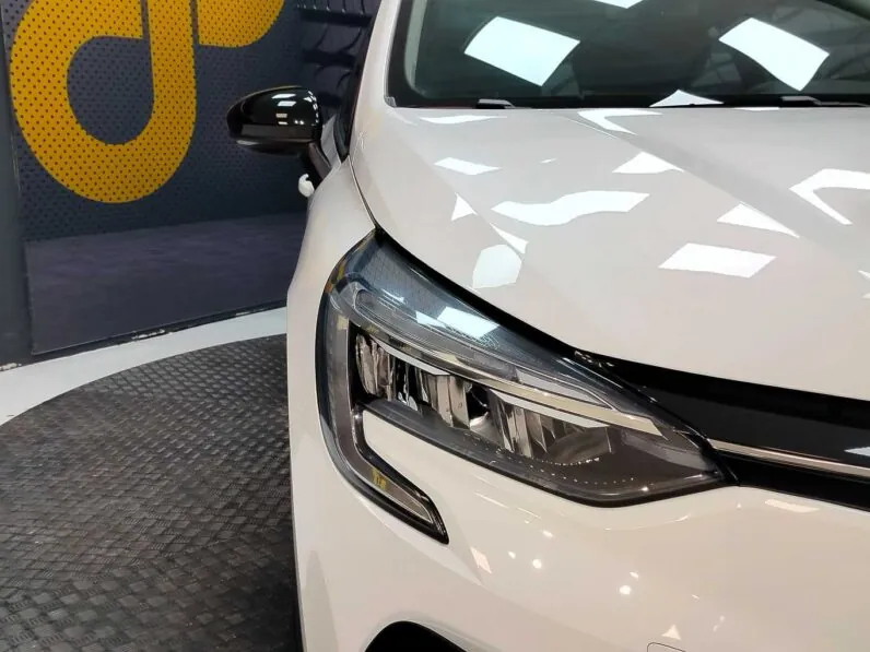								Renault Clio full									