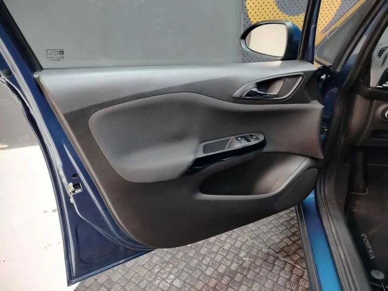 								Opel Corsa full									