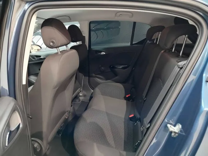 								Opel Corsa full									