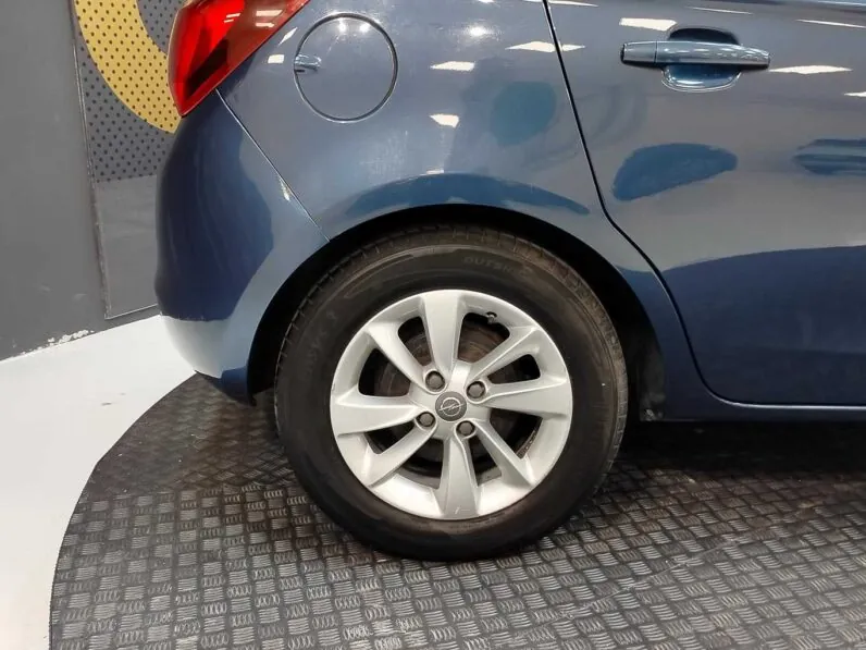 								Opel Corsa full									