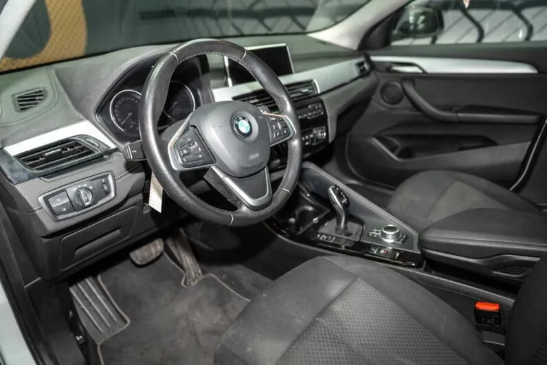 								BMW X2 full									