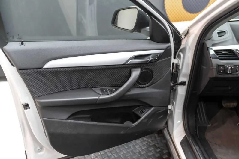 								BMW X2 full									