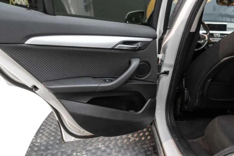 								BMW X2 full									