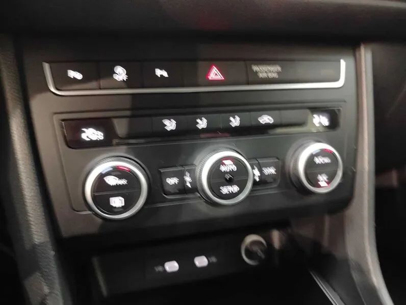								SEAT Ateca full									